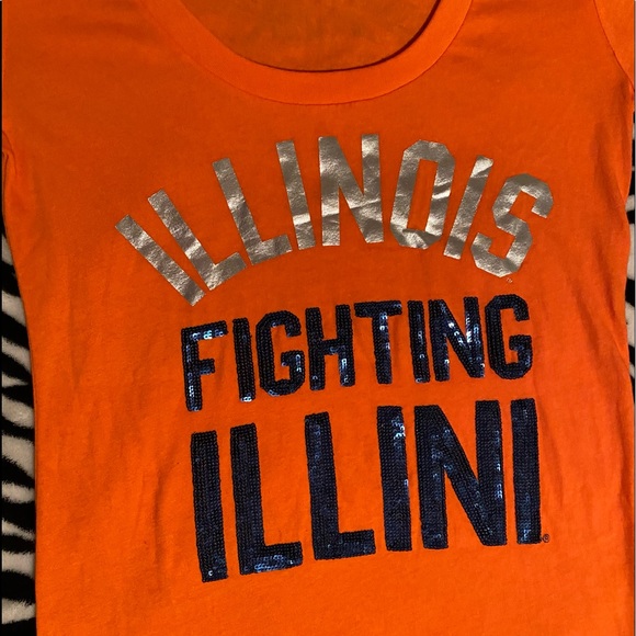 VS Pink shirt bundle SZ Small - Picture 2 of 4